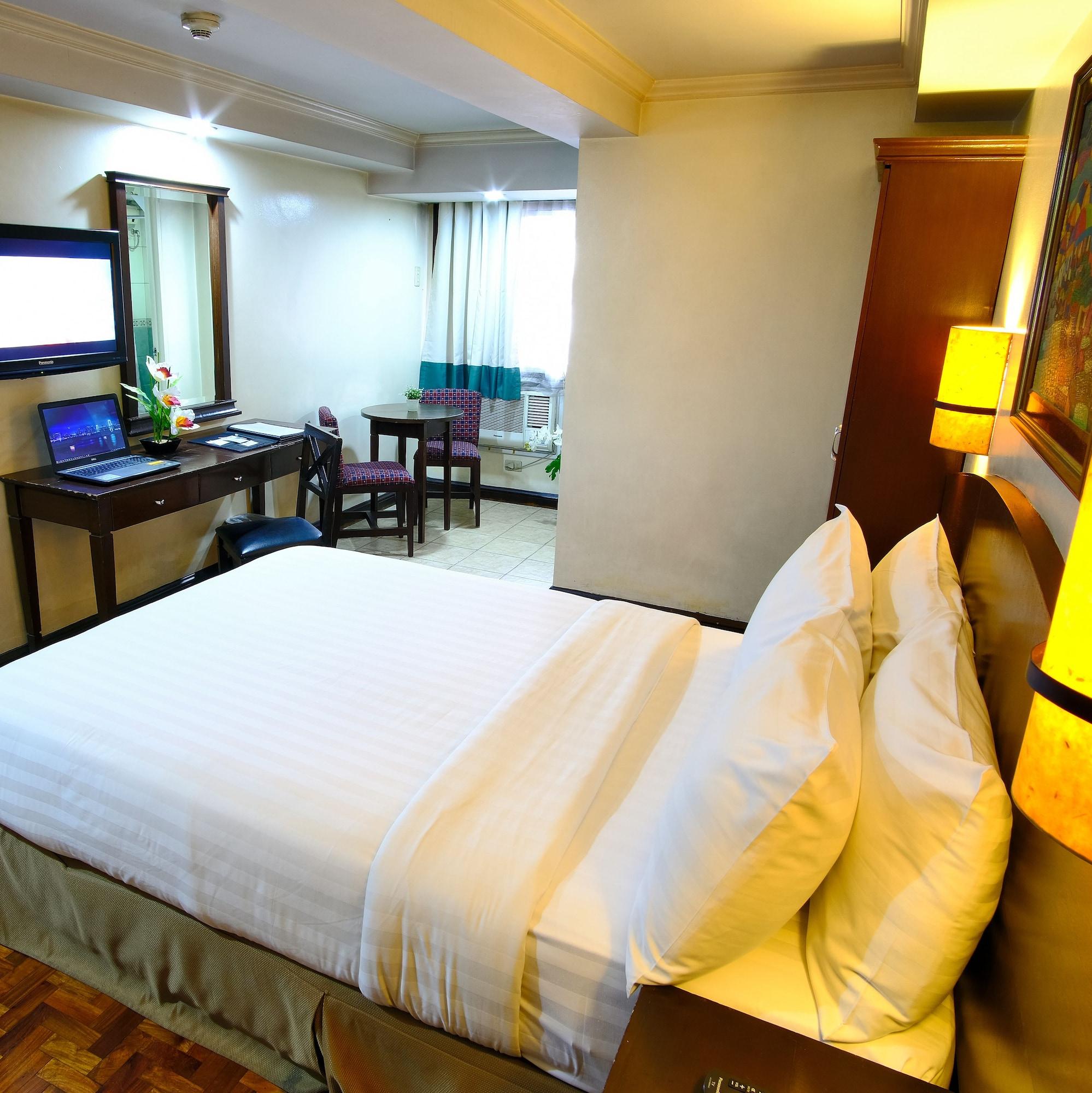 Fersal Hotel - Manila Exteriör bild